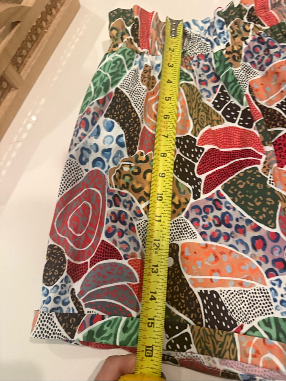 Farm Rio by Anthropologie High-Waist Printed tropical size small Shorts - Picture 4 of 6